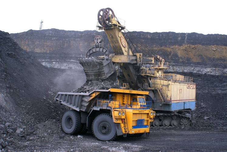 露天煤矿粉尘主要来源_过程_运输_卡车